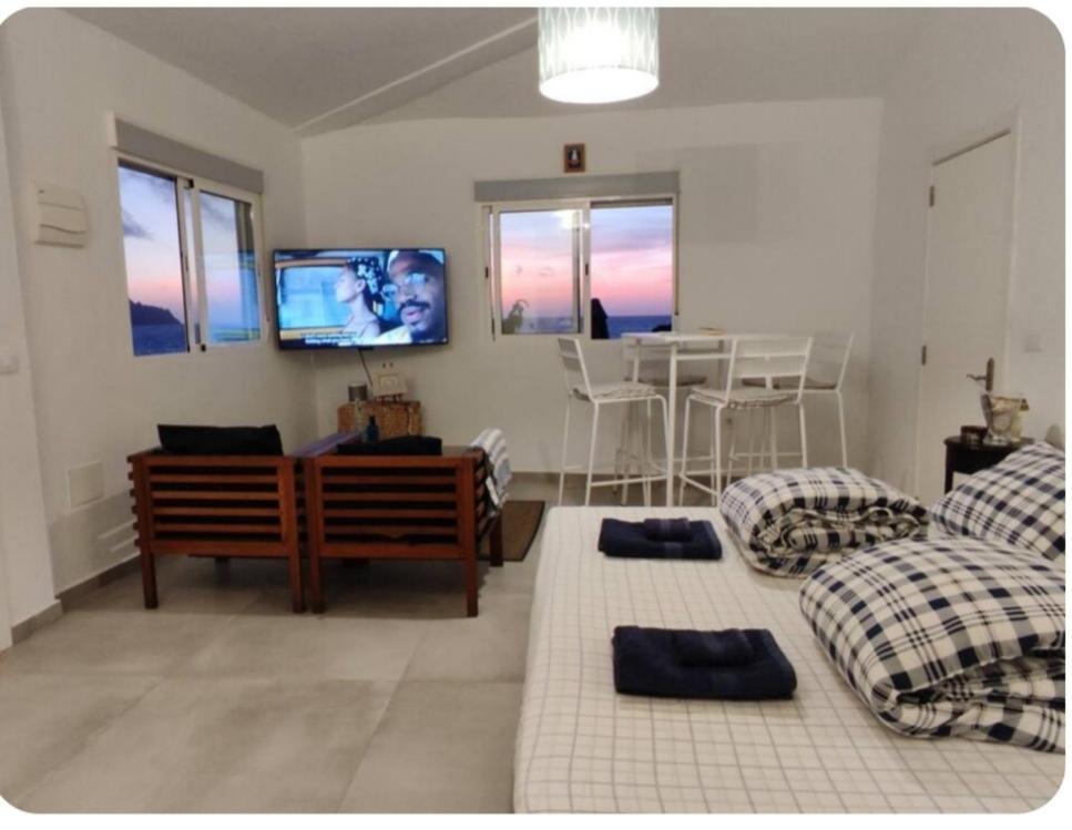 Ocean Front La Maresia Holiday 2 Apartments Taganana Exterior foto